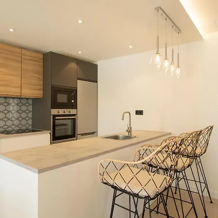 Iris By Villalia بلايا بلانكا