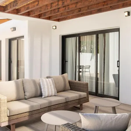 Iris By Villalia فيلة *